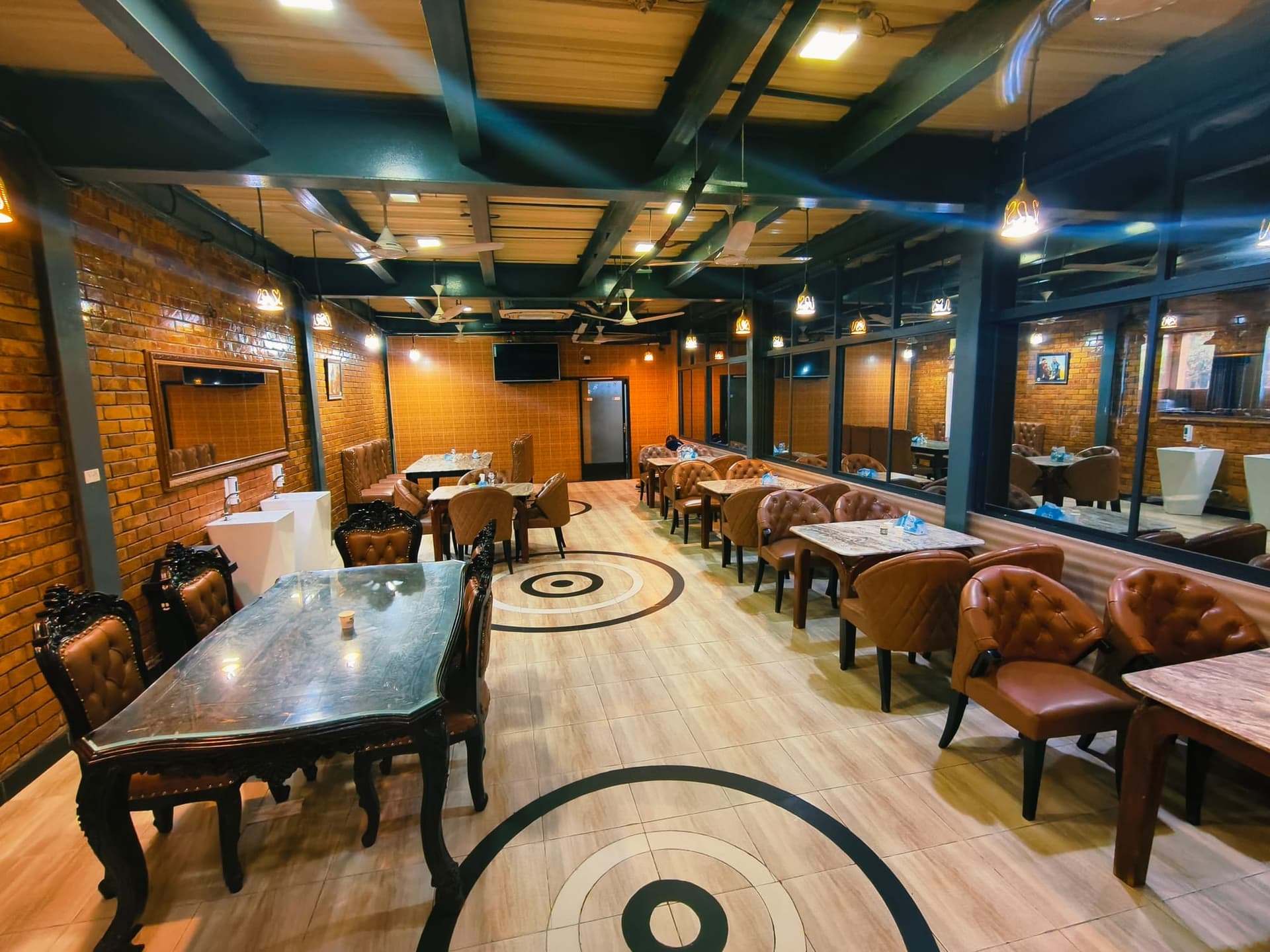 Spacious Dining Pavilion with Leather Seating