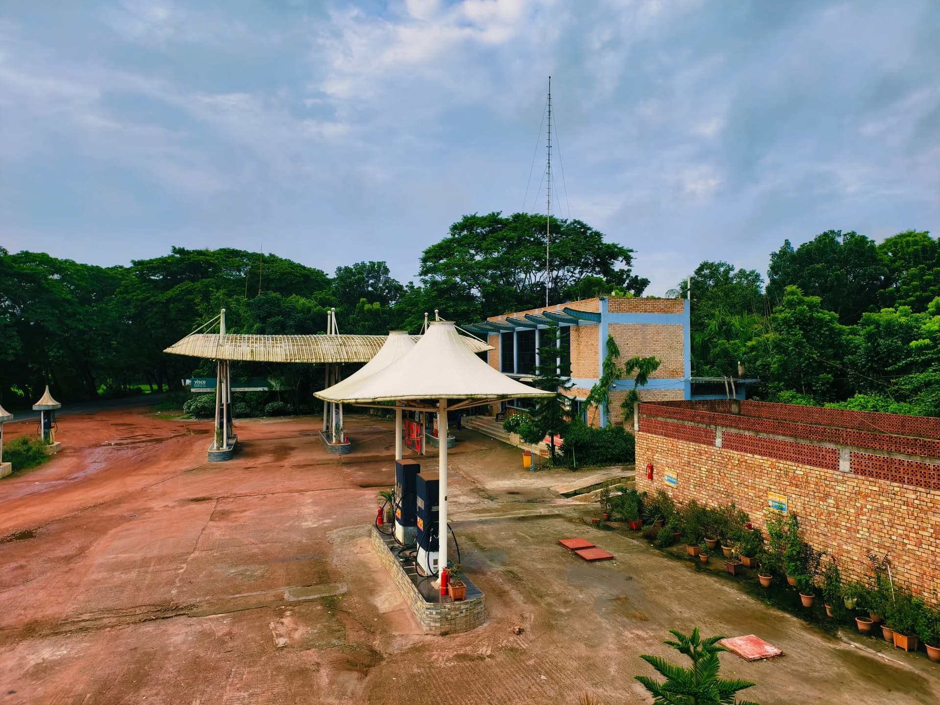 Auto LPG Dispensing Canopy & Estate Grounds
