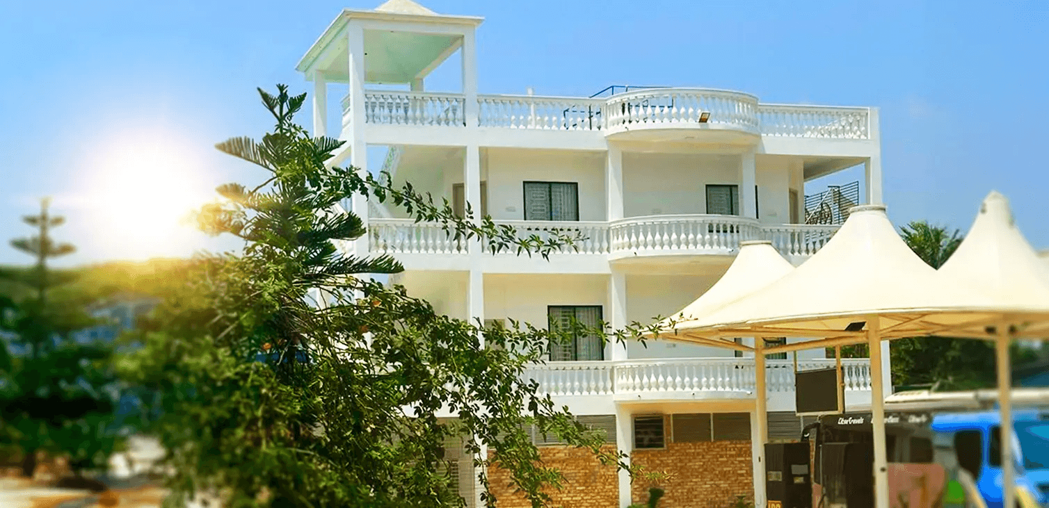 Sampan White House Motel & Suites